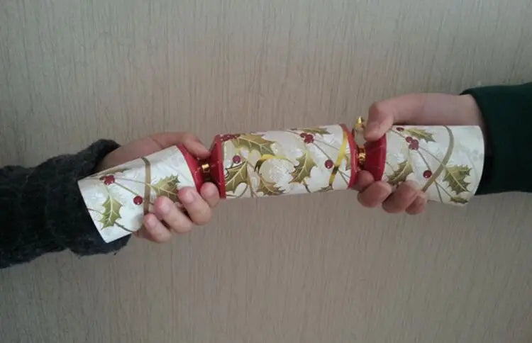 10Inch Christmas Cracker Set of 6pcs Christmas Crackers with Snap and Prize Father Christmas Snowflake Santa Claus Free Shipping