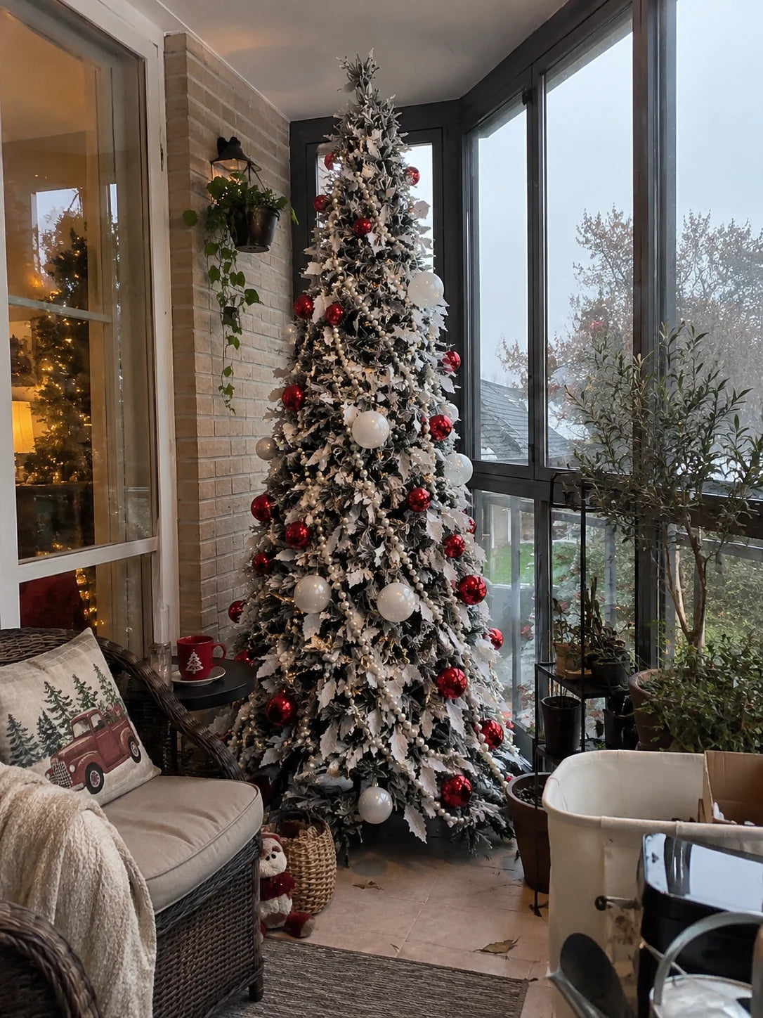 Flocked PVC Christmas Tree 1.5/1.8/2.1M Pre‑Attached Baubles, Foldable Xmas Tree with USB String Lights for Home Holiday Decor