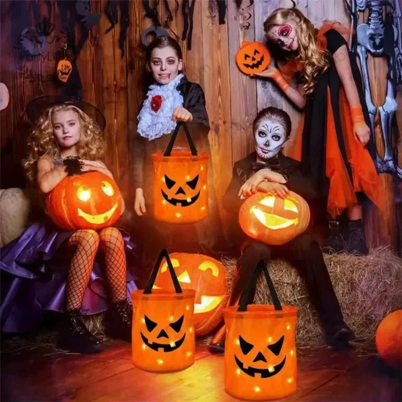 1-20PCS Halloween Pumpkin Tote Bag LED Light Up Handle Reusable Trick or Treat Candy Bag for Kids Party Decor Gift Present