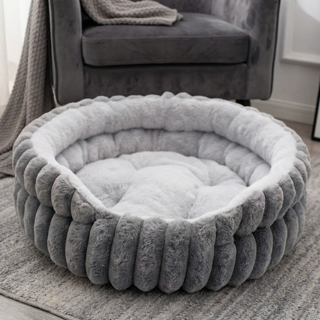 Home Plush Winter Cat Nest Dog Nest Warm Detachable and Washable Round Cat Nest Pet Bed Seasonal Universal Decoration
