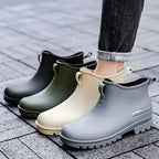 Couple's Short-Tube Non-Slip Plastic Rain Boots, Outdoor Commuting Waterproof Shoes, Pvc One-Piece Molded Women's Water Boots,