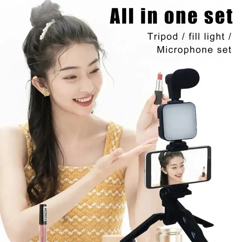 Smartphone Vlogging Kit With Tripod Phone Holder Mini Microphone LED light