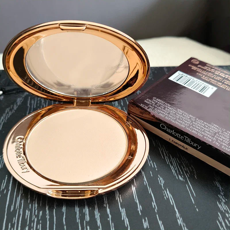 Hot Sale Charlotte Brand Setting Spray Fine Texture Powder Small Gold Plate 2 Color Powder Blusher Essence Oil Tilbury Cosmetics
