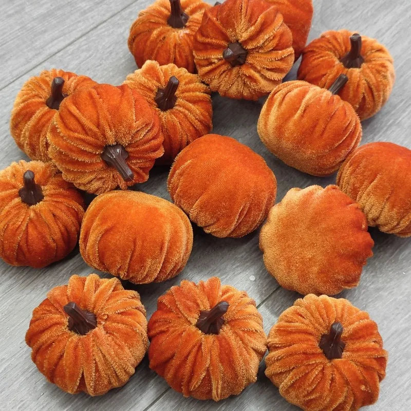 10pcs Velvet Artificial Pumpkin Decoration Desktop Pumpkin Halloween Decoration