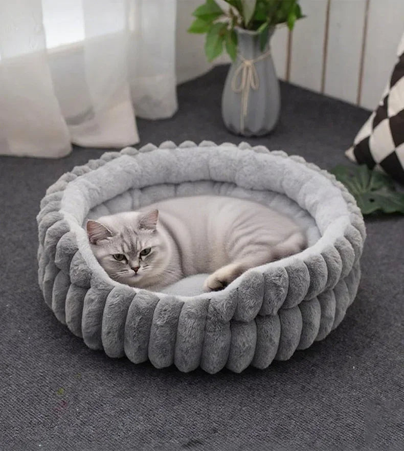Home Plush Winter Cat Nest Dog Nest Warm Detachable and Washable Round Cat Nest Pet Bed Seasonal Universal Decoration