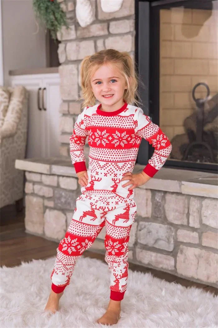 Merry Christmas Allover Print Pajamas Family Matching Outfits Mom Daughter Dad Son Clothing Sets Baby Romper Pjs Xmas Party Look