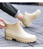 Couple's Short-Tube Non-Slip Plastic Rain Boots, Outdoor Commuting Waterproof Shoes, Pvc One-Piece Molded Women's Water Boots,