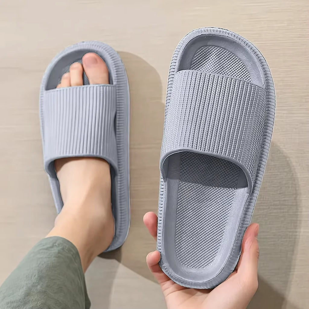 Men's Slippers EVA Soft Thick Soled Summer Fashion Slippers & Women's Slides Beach Sandals
