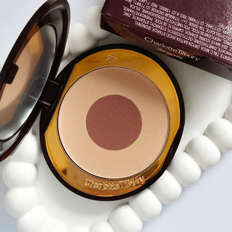 Hot Sale Charlotte Brand Setting Spray Fine Texture Powder Small Gold Plate 2 Color Powder Blusher Essence Oil Tilbury Cosmetics