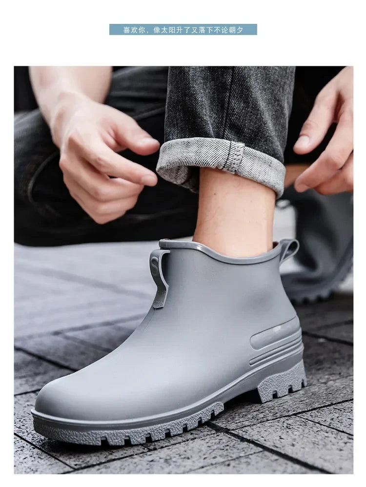 Couple's Short-Tube Non-Slip Plastic Rain Boots, Outdoor Commuting Waterproof Shoes, Pvc One-Piece Molded Women's Water Boots,