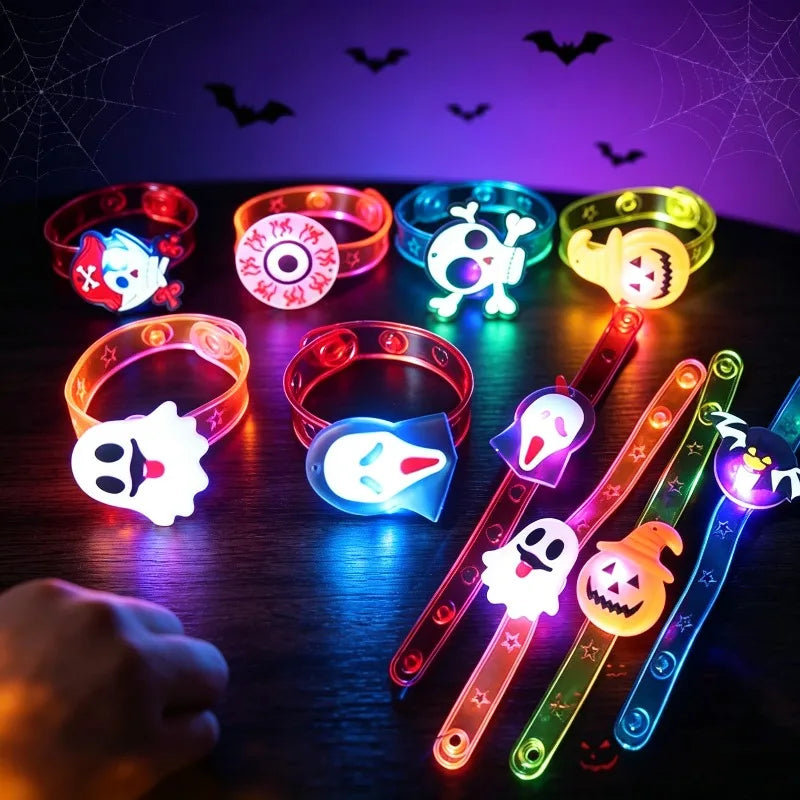 10/20/30PCS Glowing Halloween Pumpkin Ghost Bracelet Rings Night Decor Halloween Party Favor Festival Carnival Gifts Bag Fillers
