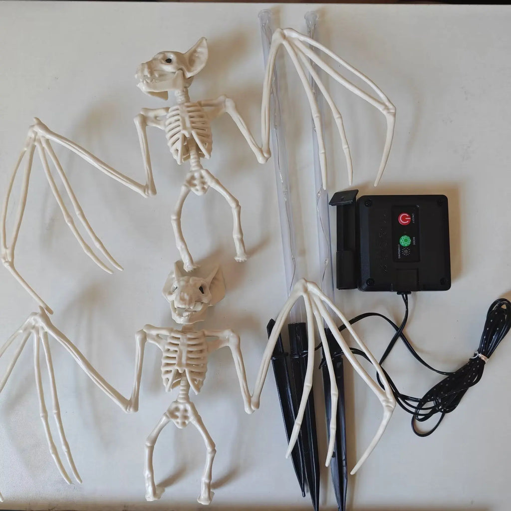 2PC/Set Halloween Outdoor Solar Garden Lights Waterproof 3D Horror Bat Skeleton Purple Orange Stake Lights House Party Decor