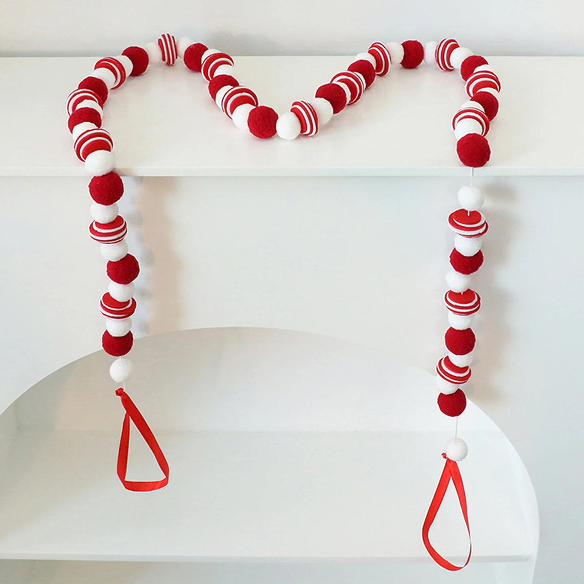 Christmas Felt Ball Garland Red＆White Candy Ball Pom Pom Garlands for Xmas Tree Festive Mantle Wall Fireplace Hanging Decor